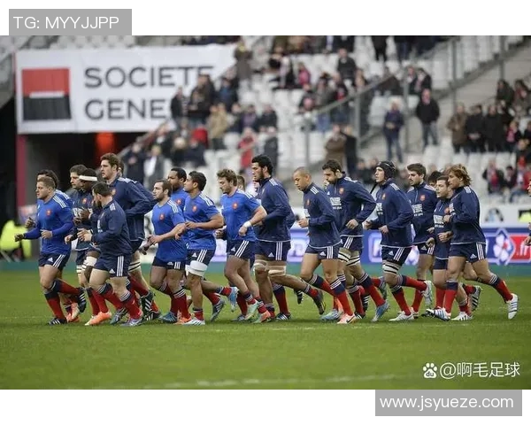 荷兰足球迷对明星球员的热爱与追捧展现了怎样的文化魅力与激情